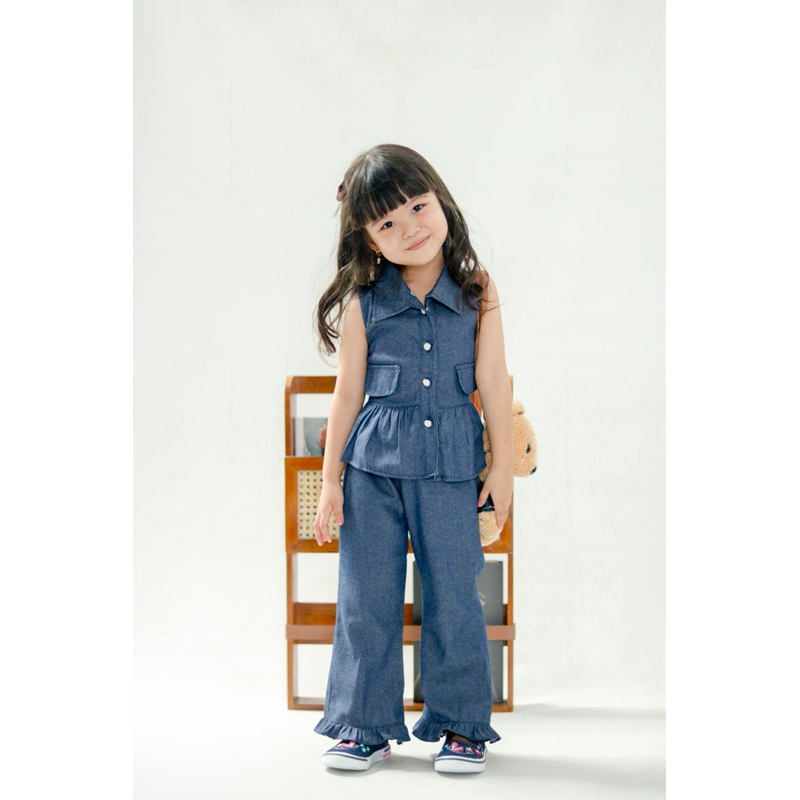 CELVEkids - Stelan Avery Set Baju Anak Perempuan Korean style Bahan denim usia 1-6th
